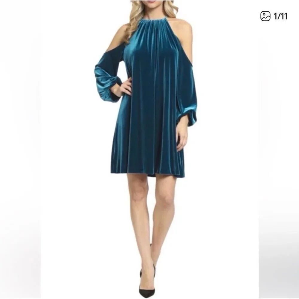 Belle Badgley Mischka Velvet Mini Party Dress Teal Holiday Size 12 Cold Shoulder